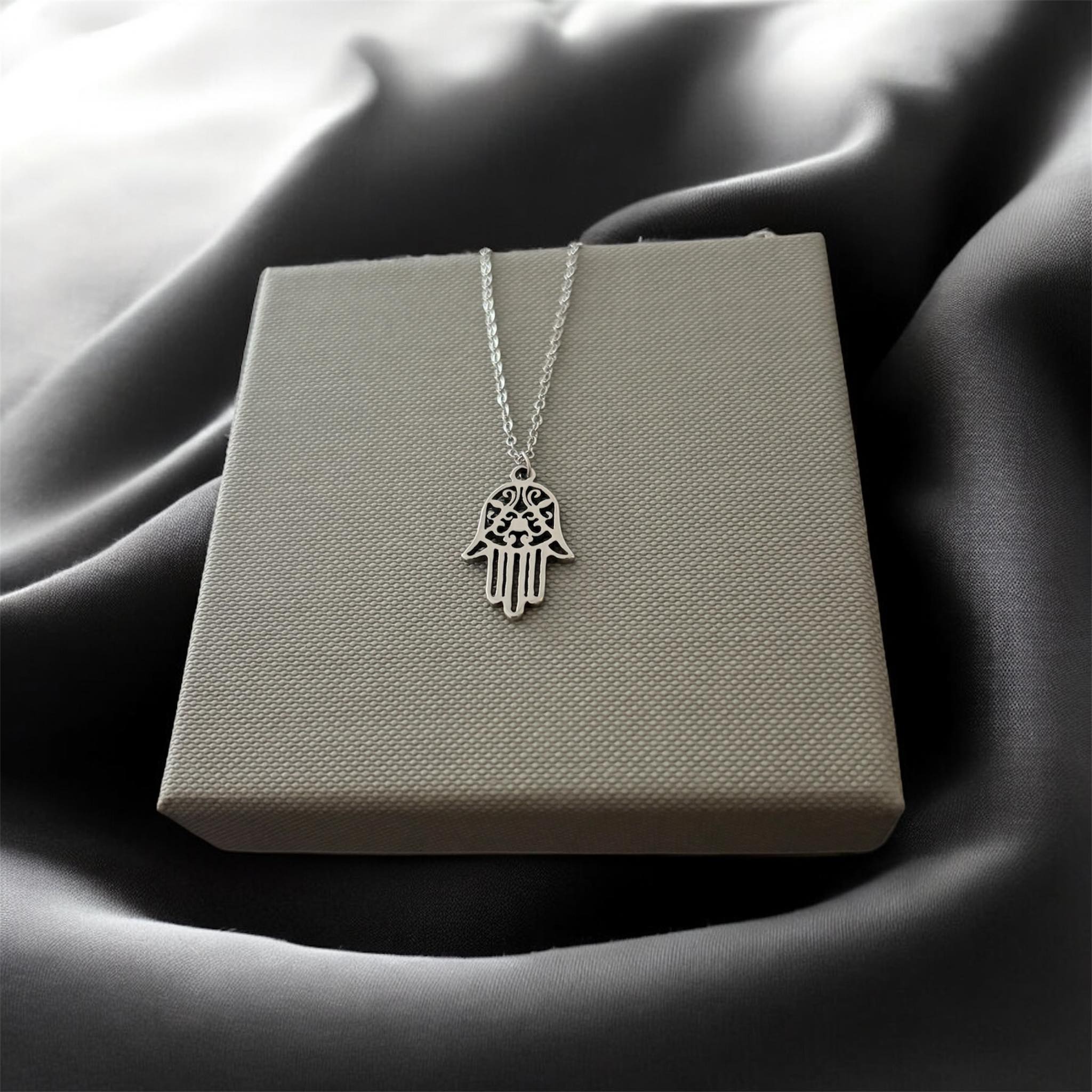 колие с ръката на Фатима Hamsa подарък
